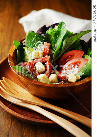 シーザーサラダ シーザーサラダ 74705600