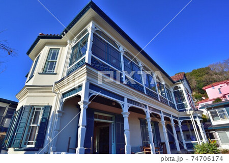 冬の青空での旧グッゲンハイム邸 冬の青空での旧グッゲンハイム邸 74706174