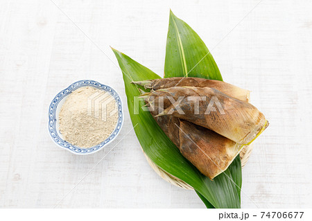 山菜:春の筍 筍ご飯 山菜:春の筍 筍ご飯 74706677