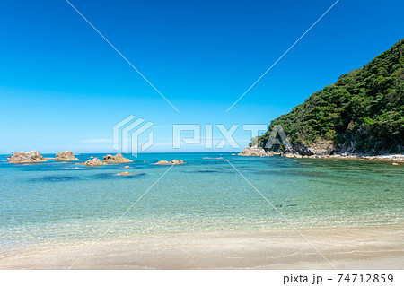 日本海の海(岩美ブルー東浜海岸の夏) 日本海の海(岩美ブルー東浜海岸の夏) 74712859
