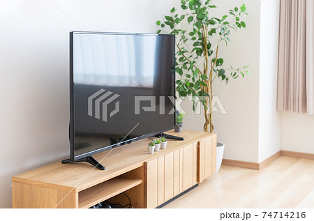 リビングのテレビ リビングのテレビ 74714216