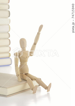 読書イメージ 74715940