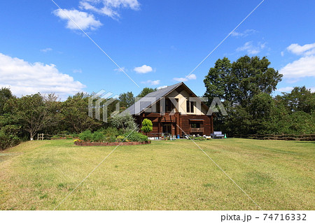 別荘 丸太小屋 別荘 丸太小屋 74716332