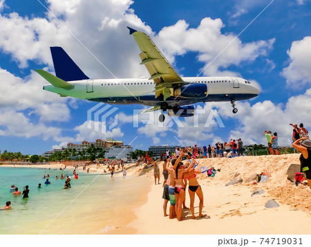 The beach at Maho Bay 74719031