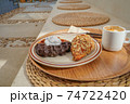 パン 食べ物 フード 74722420