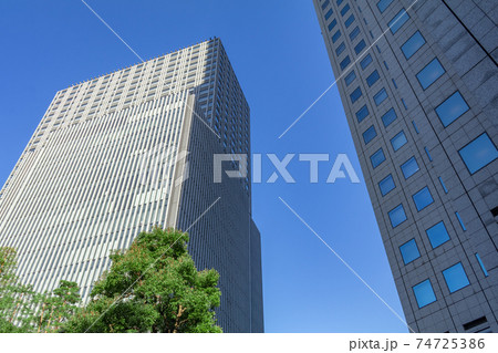 赤坂周辺の都市風景（東急キャピトルタワー） 74725386