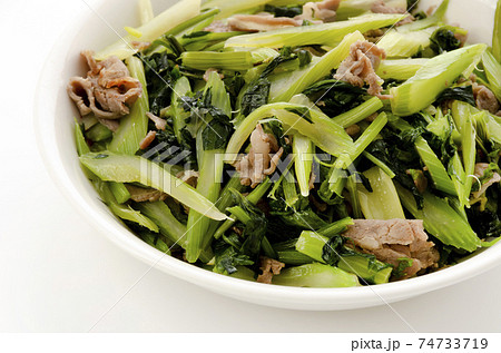 セロリと豚肉の炒め物 セロリと豚肉の炒め物 74733719