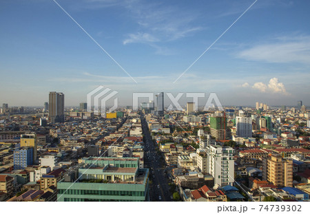 Phnom Penh Overview Daytime Phnom Penh Overview Daytime 74739302