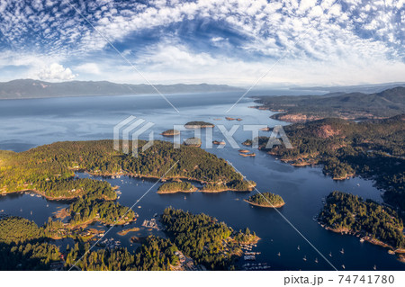 Sunshine Coast, British Columbia, Canada Sunshine Coast, British Columbia, Canada 74741780