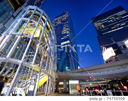 夕暮れの渋谷ストリーム 東京都 夕暮れの渋谷ストリーム 東京都 74750509