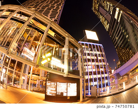 夕暮れの渋谷ストリーム 東京都 夕暮れの渋谷ストリーム 東京都 74750781
