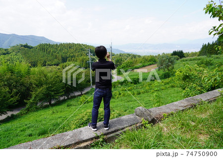 不思議な話ですが世界で一番大きなピラミッドがなんと日本の信州信濃の山奥に有ります。（皆神神社） 74750900