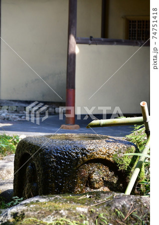 冬の嚶鳴庵 74751418