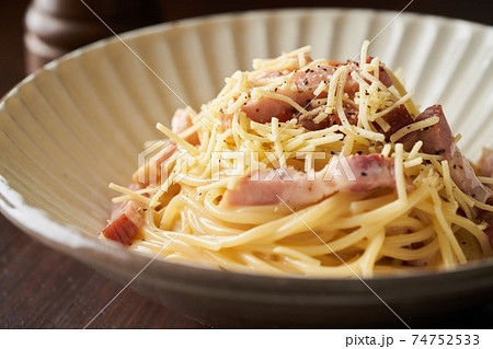 カルボナーラ 74752533