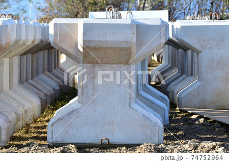 コンクリートブロック 74752964