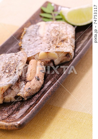 タチウオの塩焼き 切り身 焼き魚の写真素材