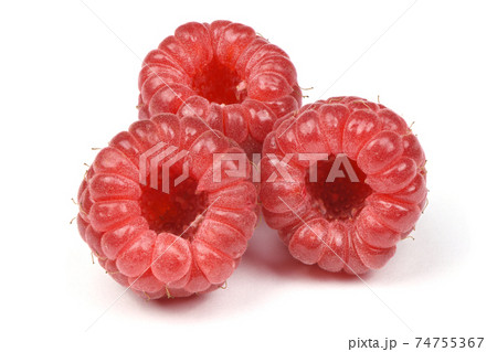 Ripe raspberry isolated 74755367
