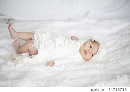 新生児 赤ちゃん 女の子 新生児 赤ちゃん 女の子 74756756