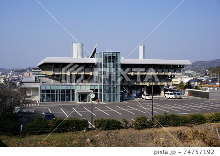 岡山県津山市のランドマーク「津山文化センター」：2020年4月リニューアル後 74757192
