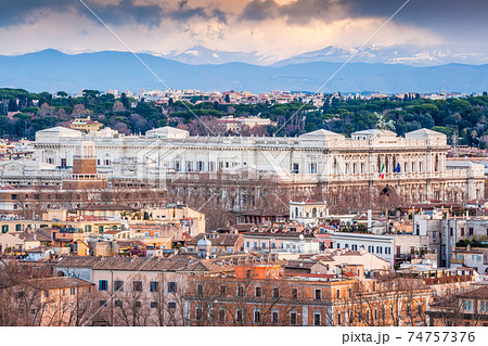 The Palace of Justice in Rome, View from Gianicolo Hill 74757376