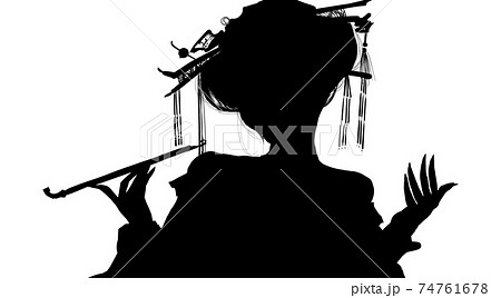 煙管を蒸す吉原遊郭の花魁芸者役歌舞伎役者のモノクロ切り絵風シルエットイラストのイラスト素材