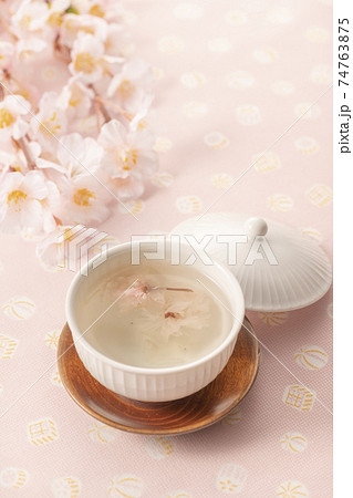 桜茶　さくら茶 74763875