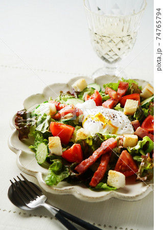 lリヨン風サラダ lリヨン風サラダ 74765794