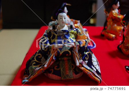 雛祭りと雛人形、お子様ひとりひとりに向けたお祝い毎 雛祭りと雛人形、お子様ひとりひとりに向けたお祝い毎 74775691