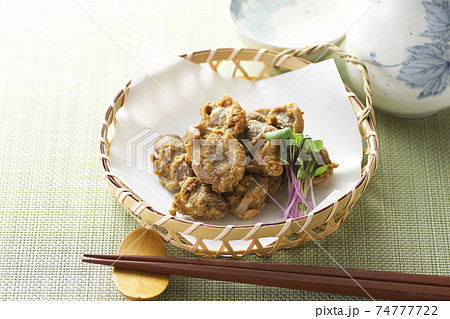 鶏の砂肝ピリ辛揚げ12 鶏の砂肝ピリ辛揚げ12 74777722