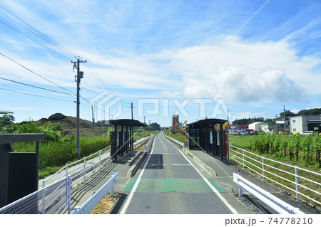 柳津駅から気仙沼駅までの気仙沼線BRT車窓からの風景 74778210