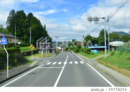 柳津駅から気仙沼駅までの気仙沼線BRT車窓からの風景 74778254