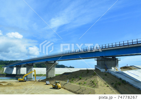 柳津駅から気仙沼駅までの気仙沼線BRT車窓からの風景 74778267