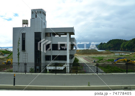 柳津駅から気仙沼駅までの気仙沼線BRT車窓からの風景 74778405