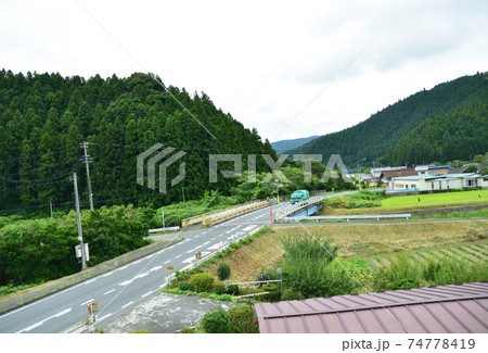 柳津駅から気仙沼駅までの気仙沼線BRT車窓からの風景 柳津駅から気仙沼駅までの気仙沼線BRT車窓からの風景 74778419
