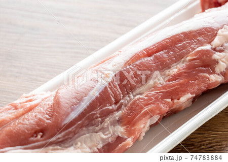 豚ヒレ肉 74783884