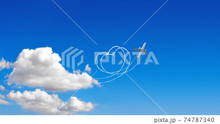 Aircraft draw a heart in the sky 74787340
