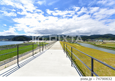 2020年夏の陸前高田市の風景 2020年夏の陸前高田市の風景 74790632