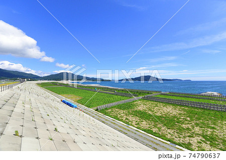 2020年夏の陸前高田市の風景 2020年夏の陸前高田市の風景 74790637