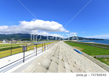 2020年夏の陸前高田市の風景 2020年夏の陸前高田市の風景 74790640