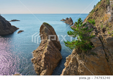 《鳥取県》千貫松島展望所からの眺め、8月の晴れの日 74793240