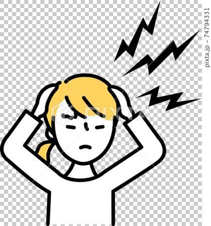 女性ひどい頭痛 74794331