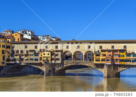 Ponte Vecchio, Florence, Italy 74803263