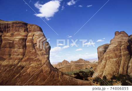 Rock formations 74806855