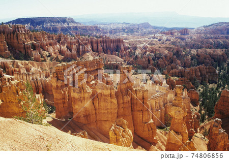 USA Utah Bryce Canyon National Park hoodoo formations 74806856