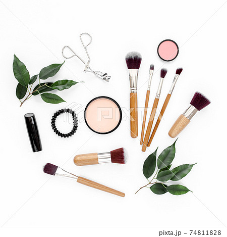 Professional makeup tools. Makeup tools brushes. Flat composition. magazines, social media. Top view. Flat lay. Professional makeup tools. Makeup tools brushes. Flat composition. magazines, social media. Top view. Flat lay. 74811828