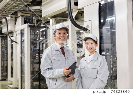 工場で働く人々 機密エリアイメージ 工場で働く人々 機密エリアイメージ 74823340