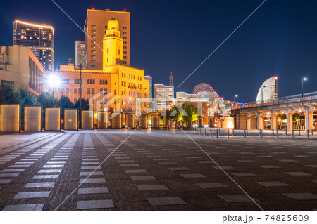 《神奈川県》横浜港町の夜景・象の鼻パーク 74825609