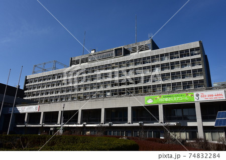宮城県　仙台市にある　仙台市役所　と　仙台市議会 74832284