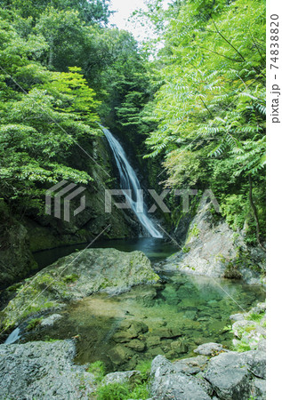 飛騨金山横谷峡四つの滝 飛騨金山横谷峡四つの滝 74838820
