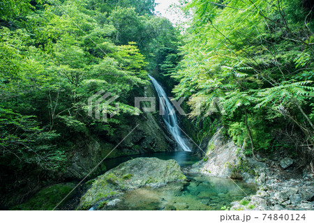 飛騨金山横谷峡四つの滝の写真素材